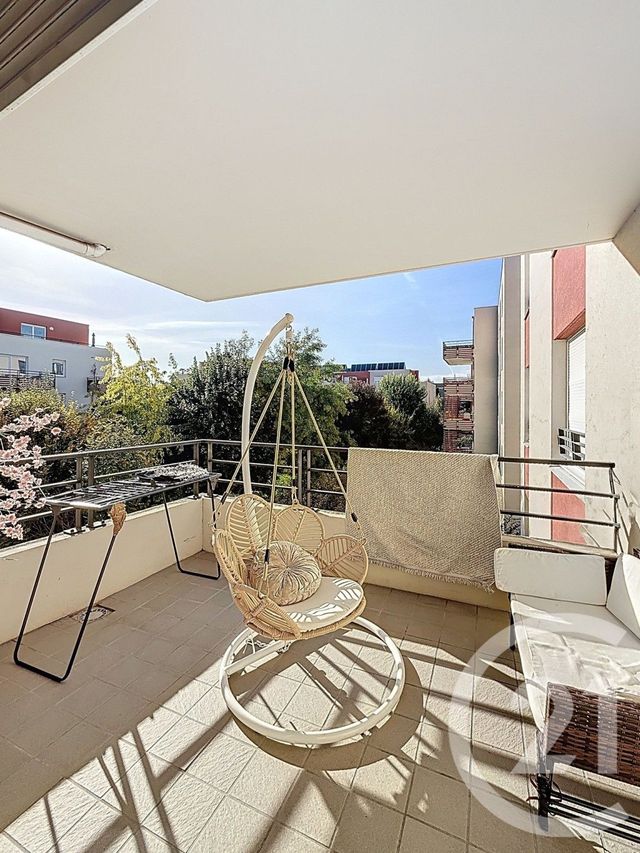 Appartement F2 à vendre - 2 pièces - 44.99 m2 - CLERMONT FERRAND - 63 - AUVERGNE - Century 21 Stéphane Roume Immobilier