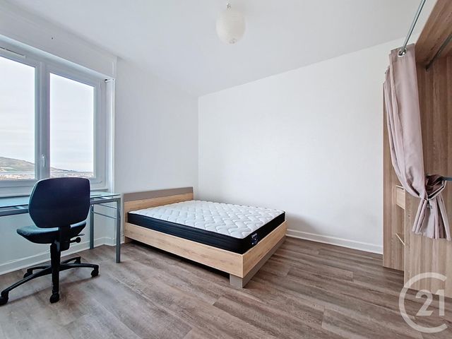 Appartement T4 à vendre - 4 pièces - 56.66 m2 - CLERMONT FERRAND - 63 - AUVERGNE - Century 21 Stéphane Roume Immobilier