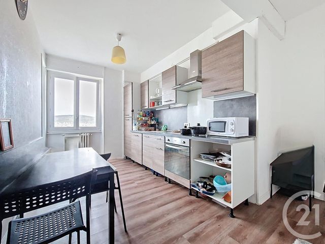 Appartement T4 à vendre - 4 pièces - 56.66 m2 - CLERMONT FERRAND - 63 - AUVERGNE - Century 21 Stéphane Roume Immobilier