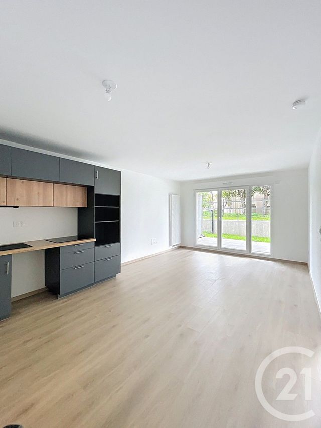 Appartement F2 à vendre - 2 pièces - 41.26 m2 - CLERMONT FERRAND - 63 - AUVERGNE - Century 21 Stéphane Roume Immobilier