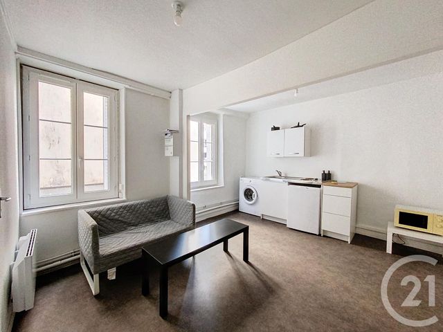 Appartement F1 à louer - 1 pièce - 35.0 m2 - CLERMONT FERRAND - 63 - AUVERGNE - Century 21 Stéphane Roume Immobilier