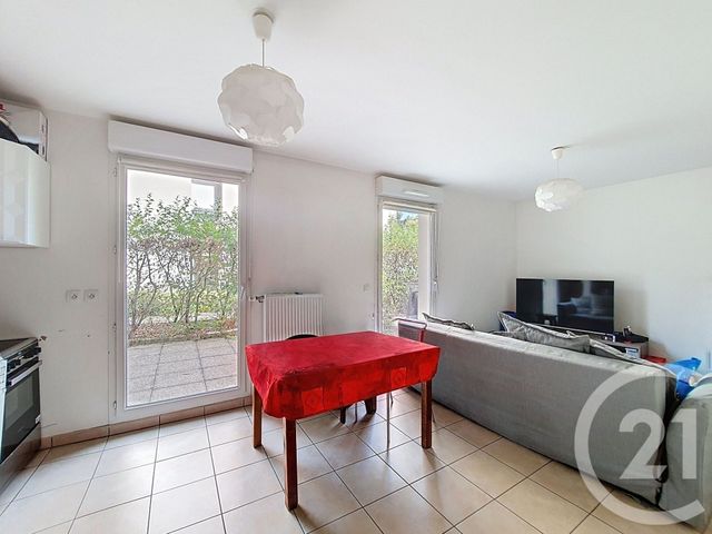 Appartement F2 à vendre - 2 pièces - 43.75 m2 - CLERMONT FERRAND - 63 - AUVERGNE - Century 21 Stéphane Roume Immobilier