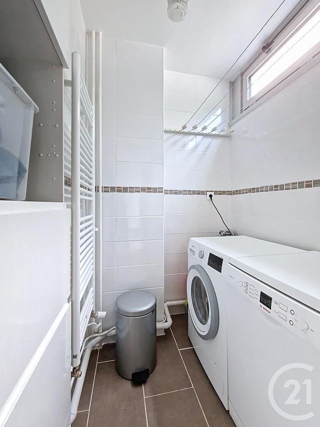 Afficher la photo en grand Appartement T4 à vendre - 4 pièces - 91.11 m2 - CHAMALIERES - 63 - AUVERGNE - Century 21 Stéphane Roume Immobilier