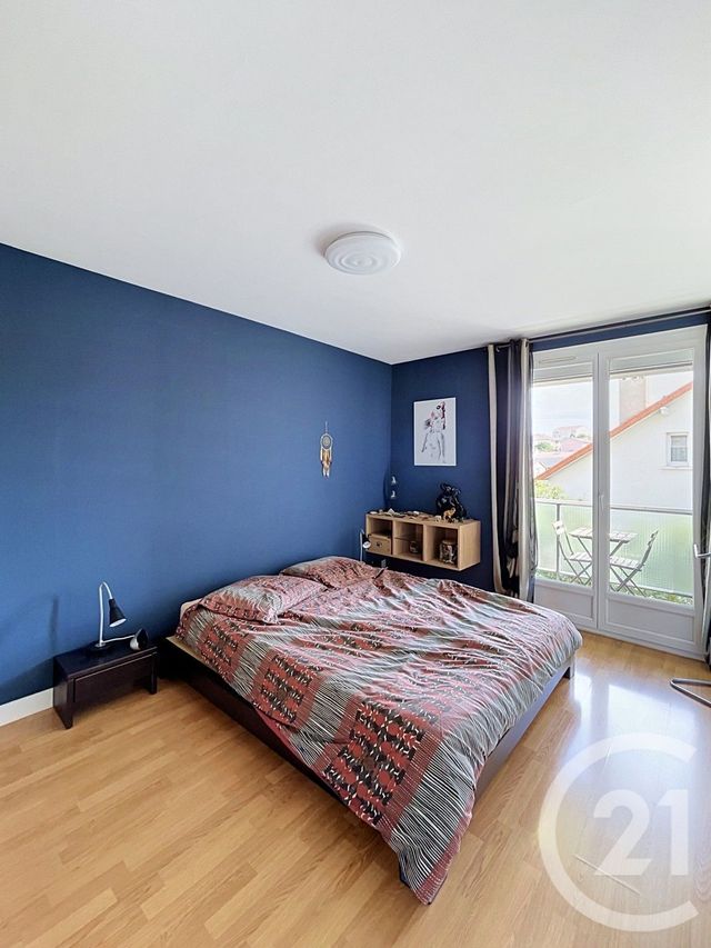 Appartement F4 à vendre - 4 pièces - 75.77 m2 - CLERMONT FERRAND - 63 - AUVERGNE - Century 21 Stéphane Roume Immobilier