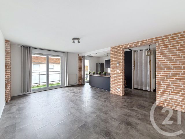 Appartement F3 à vendre - 3 pièces - 65.15 m2 - CLERMONT FERRAND - 63 - AUVERGNE - Century 21 Stéphane Roume Immobilier