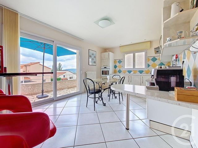 Afficher la photo en grand maison à vendre - 8 pièces - 165.66 m2 - CEYRAT - 63 - AUVERGNE - Century 21 Stéphane Roume Immobilier