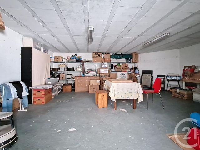 Afficher la photo en grand maison à vendre - 8 pièces - 165.66 m2 - CEYRAT - 63 - AUVERGNE - Century 21 Stéphane Roume Immobilier