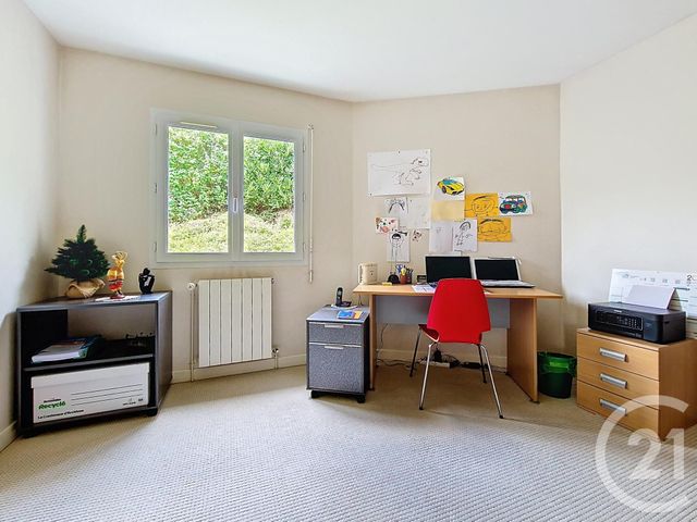 Afficher la photo en grand maison à vendre - 8 pièces - 165.66 m2 - CEYRAT - 63 - AUVERGNE - Century 21 Stéphane Roume Immobilier