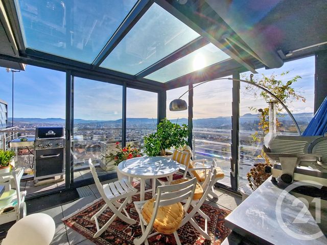 Appartement T5 à vendre - 5 pièces - 212.0 m2 - CLERMONT FERRAND - 63 - AUVERGNE - Century 21 Stéphane Roume Immobilier