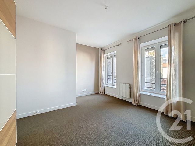 Appartement F5 à vendre - 5 pièces - 123.6 m2 - CLERMONT FERRAND - 63 - AUVERGNE - Century 21 Stéphane Roume Immobilier