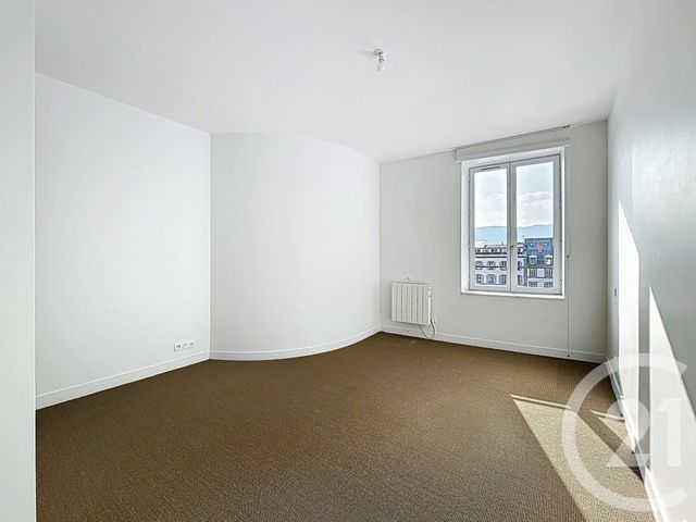 Appartement F5 à vendre - 5 pièces - 123.6 m2 - CLERMONT FERRAND - 63 - AUVERGNE - Century 21 Stéphane Roume Immobilier