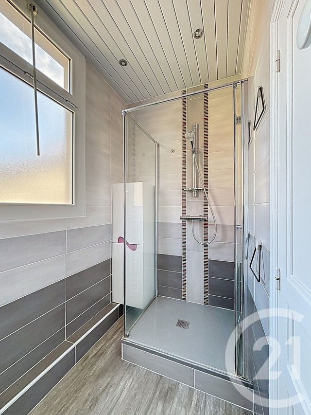 maison à vendre - 4 pièces - 98.0 m2 - CLERMONT FERRAND - 63 - AUVERGNE - Century 21 Stéphane Roume Immobilier