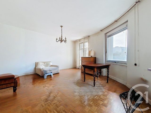 Appartement T4 à vendre - 4 pièces - 84.0 m2 - CLERMONT FERRAND - 63 - AUVERGNE - Century 21 Stéphane Roume Immobilier