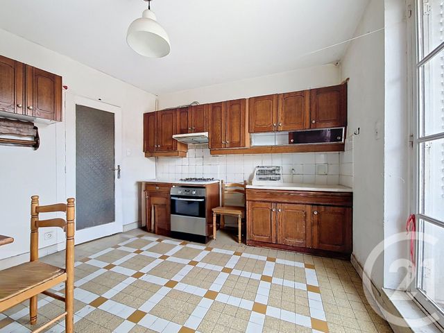 Appartement T4 à vendre - 4 pièces - 84.0 m2 - CLERMONT FERRAND - 63 - AUVERGNE - Century 21 Stéphane Roume Immobilier