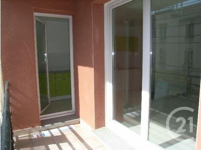 Appartement F3 à louer - 3 pièces - 61.94 m2 - CLERMONT FERRAND - 63 - AUVERGNE - Century 21 Stéphane Roume Immobilier