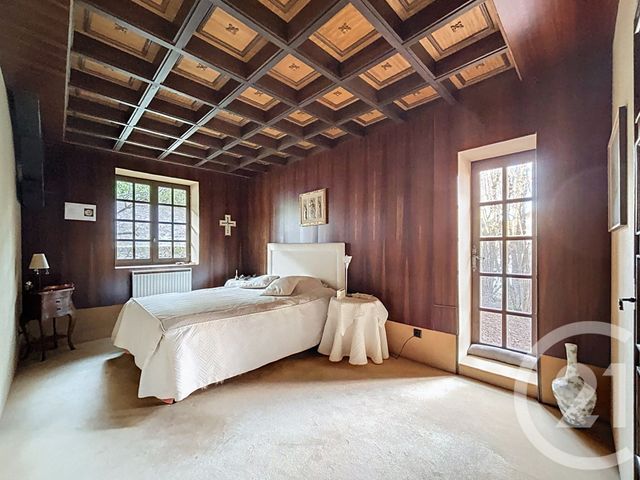 maison à vendre - 8 pièces - 300.0 m2 - ORCINES - 63 - AUVERGNE - Century 21 Stéphane Roume Immobilier