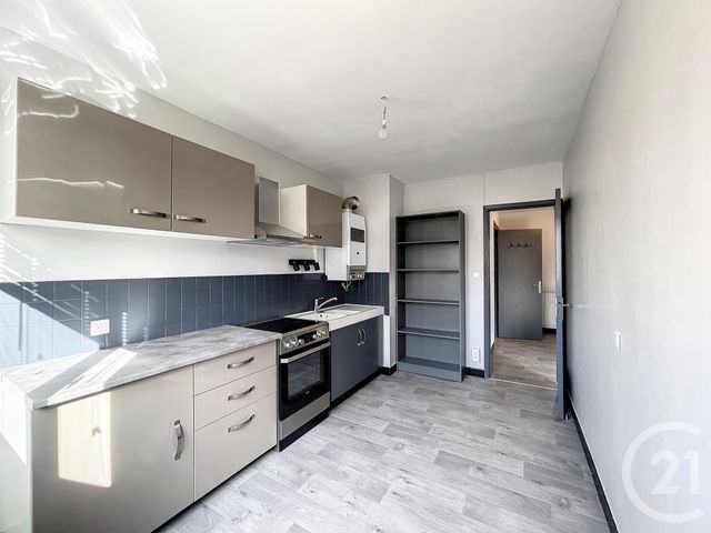 Appartement F3 à louer - 3 pièces - 65.14 m2 - CLERMONT FERRAND - 63 - AUVERGNE - Century 21 Stéphane Roume Immobilier
