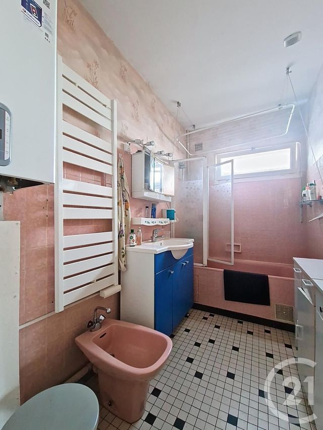 maison à vendre - 5 pièces - 94.73 m2 - CEYRAT - 63 - AUVERGNE - Century 21 Stéphane Roume Immobilier