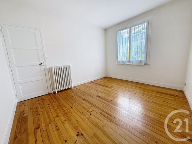 maison à louer - 5 pièces - 123.79 m2 - CLERMONT FERRAND - 63 - AUVERGNE - Century 21 Stéphane Roume Immobilier