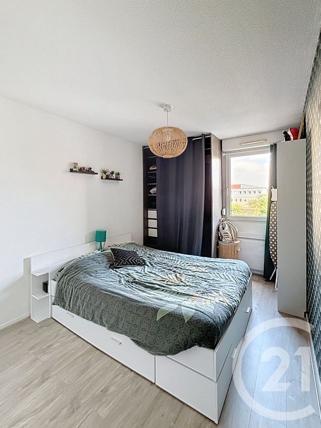 Appartement F4 à vendre - 4 pièces - 74.8 m2 - AUBIERE - 63 - AUVERGNE - Century 21 Stéphane Roume Immobilier