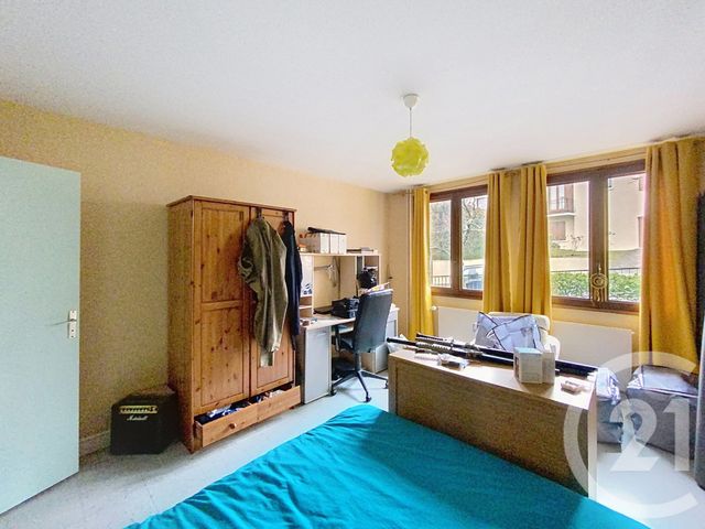 Appartement F2 à louer - 2 pièces - 54.1 m2 - CHAMALIERES - 63 - AUVERGNE - Century 21 Stéphane Roume Immobilier