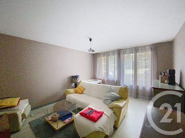 Appartement F2 à louer CHAMALIERES