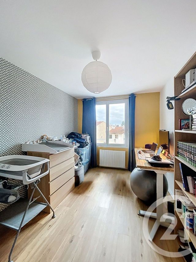 Appartement F3 à vendre - 3 pièces - 72.48 m2 - CLERMONT FERRAND - 63 - AUVERGNE - Century 21 Stéphane Roume Immobilier