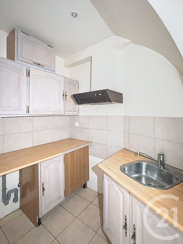 Appartement F3 à vendre - 3 pièces - 44.22 m2 - CLERMONT FERRAND - 63 - AUVERGNE - Century 21 Stéphane Roume Immobilier