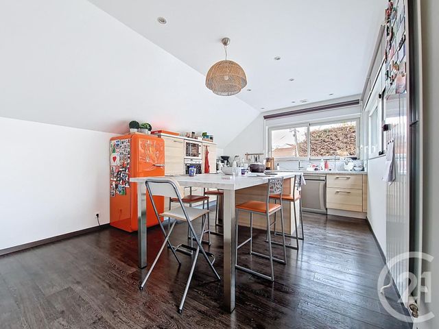 maison à vendre - 5 pièces - 100.0 m2 - BEAUMONT - 63 - AUVERGNE - Century 21 Stéphane Roume Immobilier