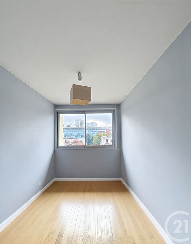 Appartement F4 à vendre - 3 pièces - 68.67 m2 - CLERMONT FERRAND - 63 - AUVERGNE - Century 21 Stéphane Roume Immobilier