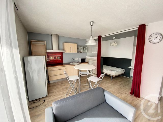 Appartement F1 à louer - 1 pièce - 32.43 m2 - CLERMONT FERRAND - 63 - AUVERGNE - Century 21 Stéphane Roume Immobilier