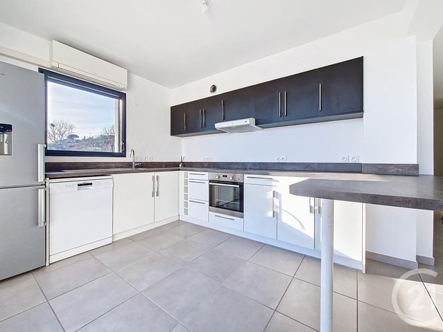 Appartement T5 à vendre - 5 pièces - 106.35 m2 - CLERMONT FERRAND - 63 - AUVERGNE - Century 21 Stéphane Roume Immobilier