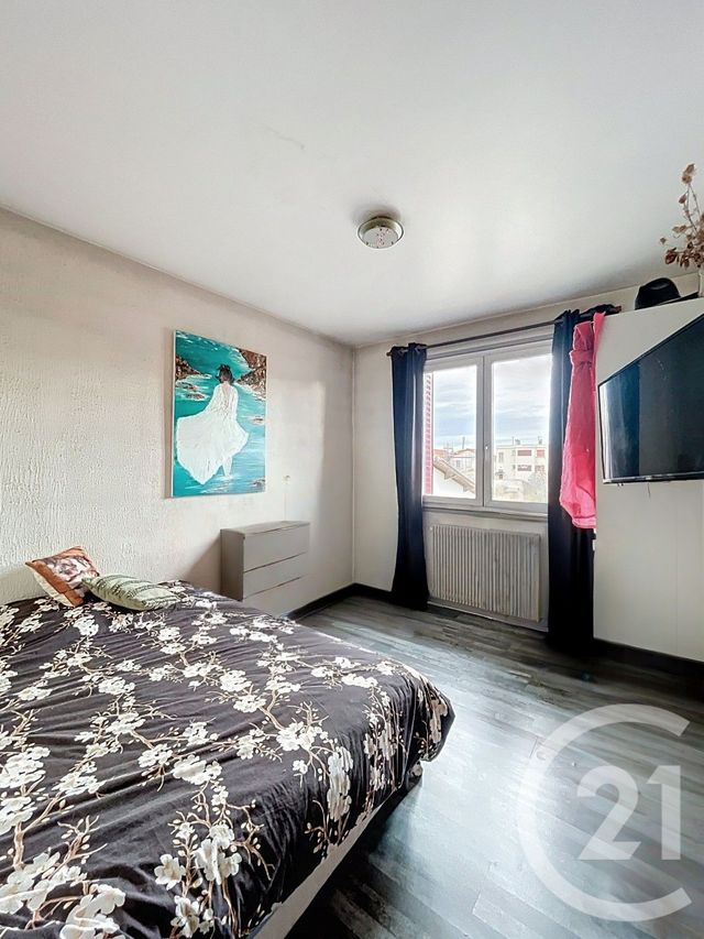 immeuble à vendre - 111.0 m2 - CLERMONT FERRAND - 63 - AUVERGNE - Century 21 Stéphane Roume Immobilier