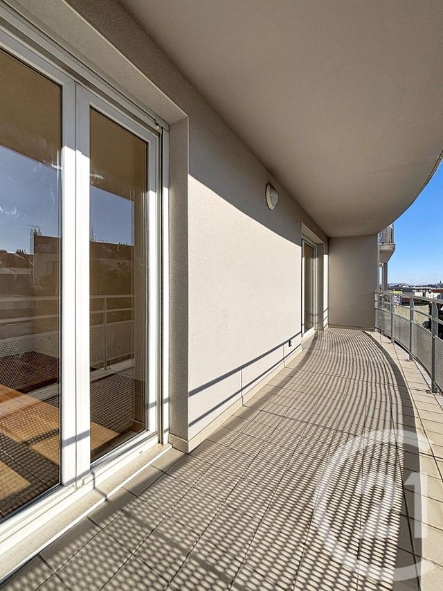 Appartement F4 à vendre - 4 pièces - 70.0 m2 - CLERMONT FERRAND - 63 - AUVERGNE - Century 21 Stéphane Roume Immobilier