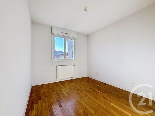 Appartement F4 à vendre - 4 pièces - 70.0 m2 - CLERMONT FERRAND - 63 - AUVERGNE - Century 21 Stéphane Roume Immobilier