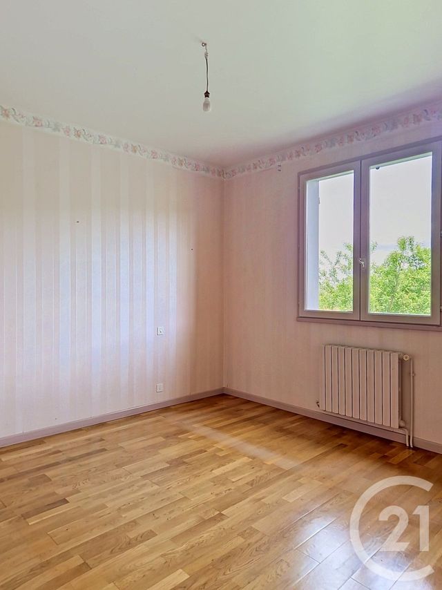maison à vendre - 6 pièces - 129.0 m2 - CEYRAT - 63 - AUVERGNE - Century 21 Stéphane Roume Immobilier