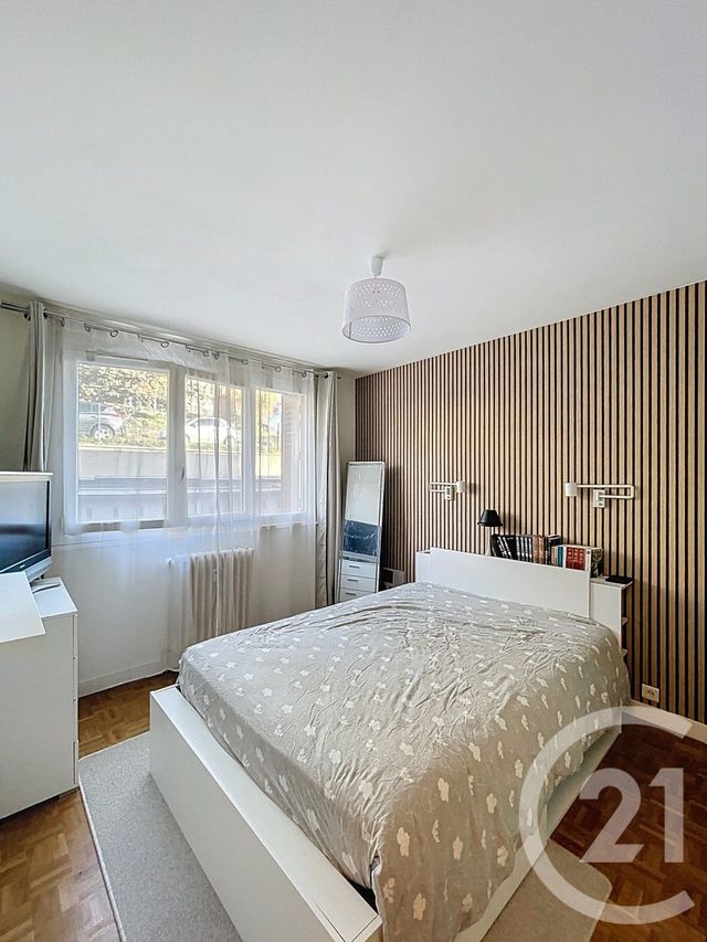 Appartement F4 à vendre - 4 pièces - 93.17 m2 - CHAMALIERES - 63 - AUVERGNE - Century 21 Stéphane Roume Immobilier