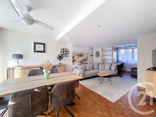 Appartement F4 à vendre - 4 pièces - 93.17 m2 - CHAMALIERES - 63 - AUVERGNE - Century 21 Stéphane Roume Immobilier