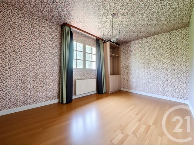 maison à vendre - 8 pièces - 214.0 m2 - CLERMONT FERRAND - 63 - AUVERGNE - Century 21 Stéphane Roume Immobilier