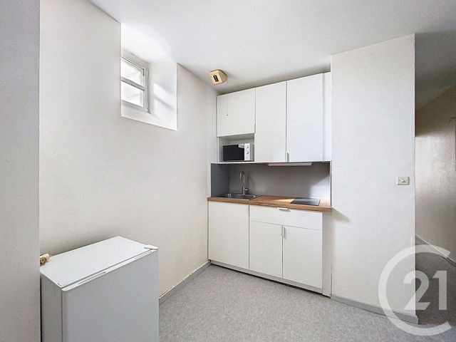 Appartement F2 à louer - 2 pièces - 34.62 m2 - CLERMONT FERRAND - 63 - AUVERGNE - Century 21 Stéphane Roume Immobilier