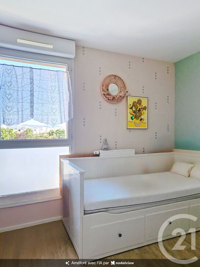 Appartement F4 à vendre - 4 pièces - 89.76 m2 - CLERMONT FERRAND - 63 - AUVERGNE - Century 21 Stéphane Roume Immobilier