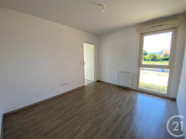 Appartement F2 à vendre - 2 pièces - 40.45 m2 - AULNAT - 63 - AUVERGNE - Century 21 Stéphane Roume Immobilier