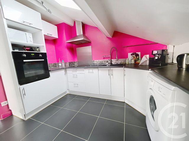 Appartement F2 à louer - 2 pièces - 30.66 m2 - CLERMONT FERRAND - 63 - AUVERGNE - Century 21 Stéphane Roume Immobilier