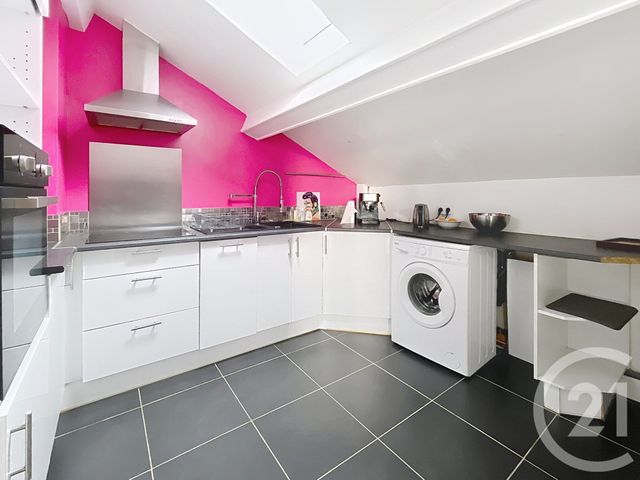 Appartement F2 à louer - 2 pièces - 30.66 m2 - CLERMONT FERRAND - 63 - AUVERGNE - Century 21 Stéphane Roume Immobilier