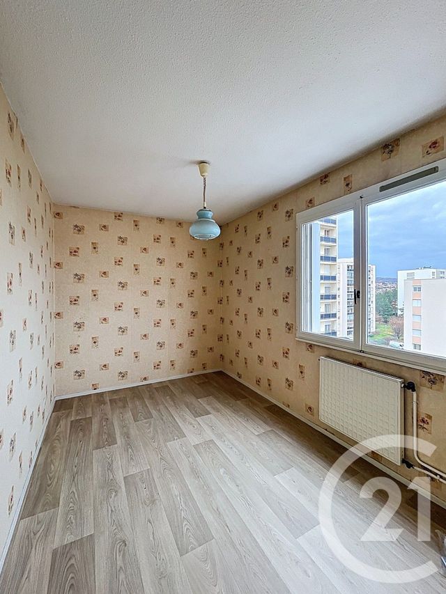Appartement F4 à vendre - 4 pièces - 79.8 m2 - CLERMONT FERRAND - 63 - AUVERGNE - Century 21 Stéphane Roume Immobilier