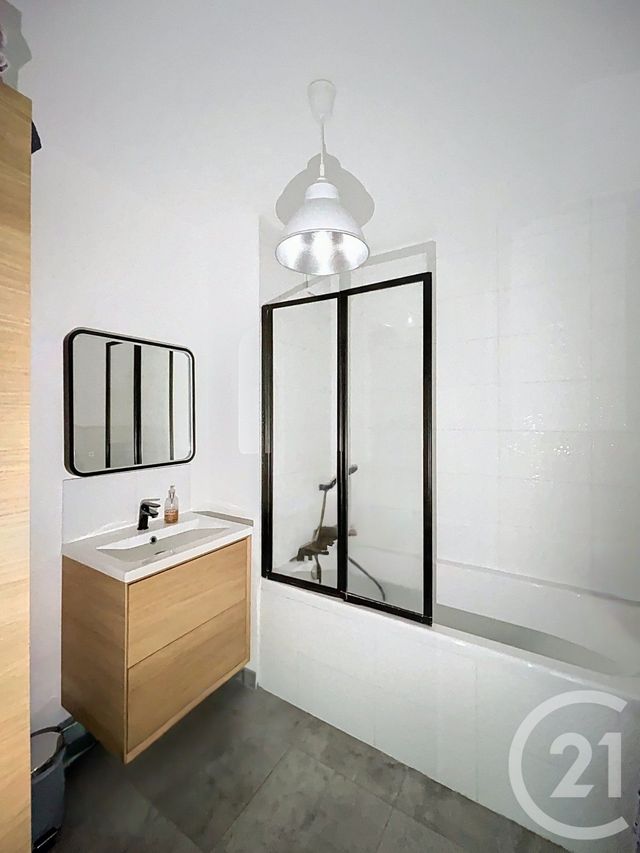 Appartement F4 à vendre - 4 pièces - 74.27 m2 - CLERMONT FERRAND - 63 - AUVERGNE - Century 21 Stéphane Roume Immobilier