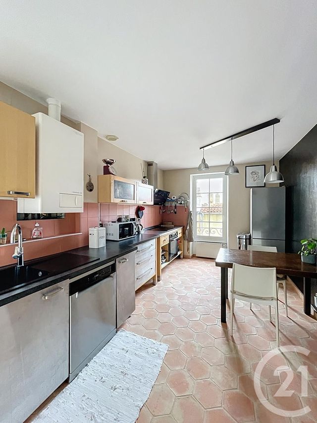 Appartement T4 à vendre - 4 pièces - 104.89 m2 - CLERMONT FERRAND - 63 - AUVERGNE - Century 21 Stéphane Roume Immobilier