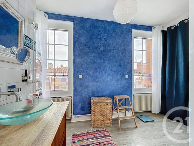 Appartement T4 à vendre - 4 pièces - 104.89 m2 - CLERMONT FERRAND - 63 - AUVERGNE - Century 21 Stéphane Roume Immobilier