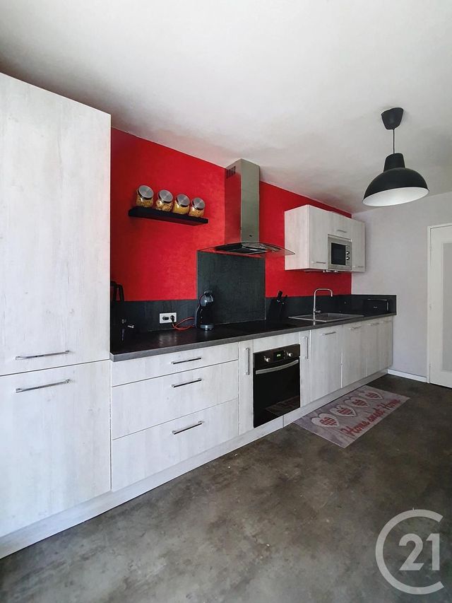 Appartement F3 à vendre - 3 pièces - 72.92 m2 - CLERMONT FERRAND - 63 - AUVERGNE - Century 21 Stéphane Roume Immobilier