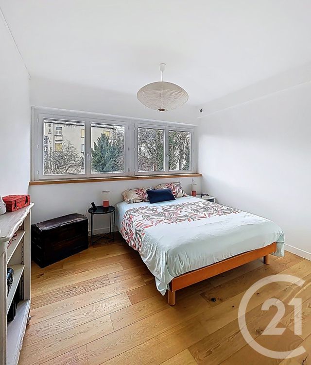 Appartement F4 à vendre - 4 pièces - 84.23 m2 - CLERMONT FERRAND - 63 - AUVERGNE - Century 21 Stéphane Roume Immobilier